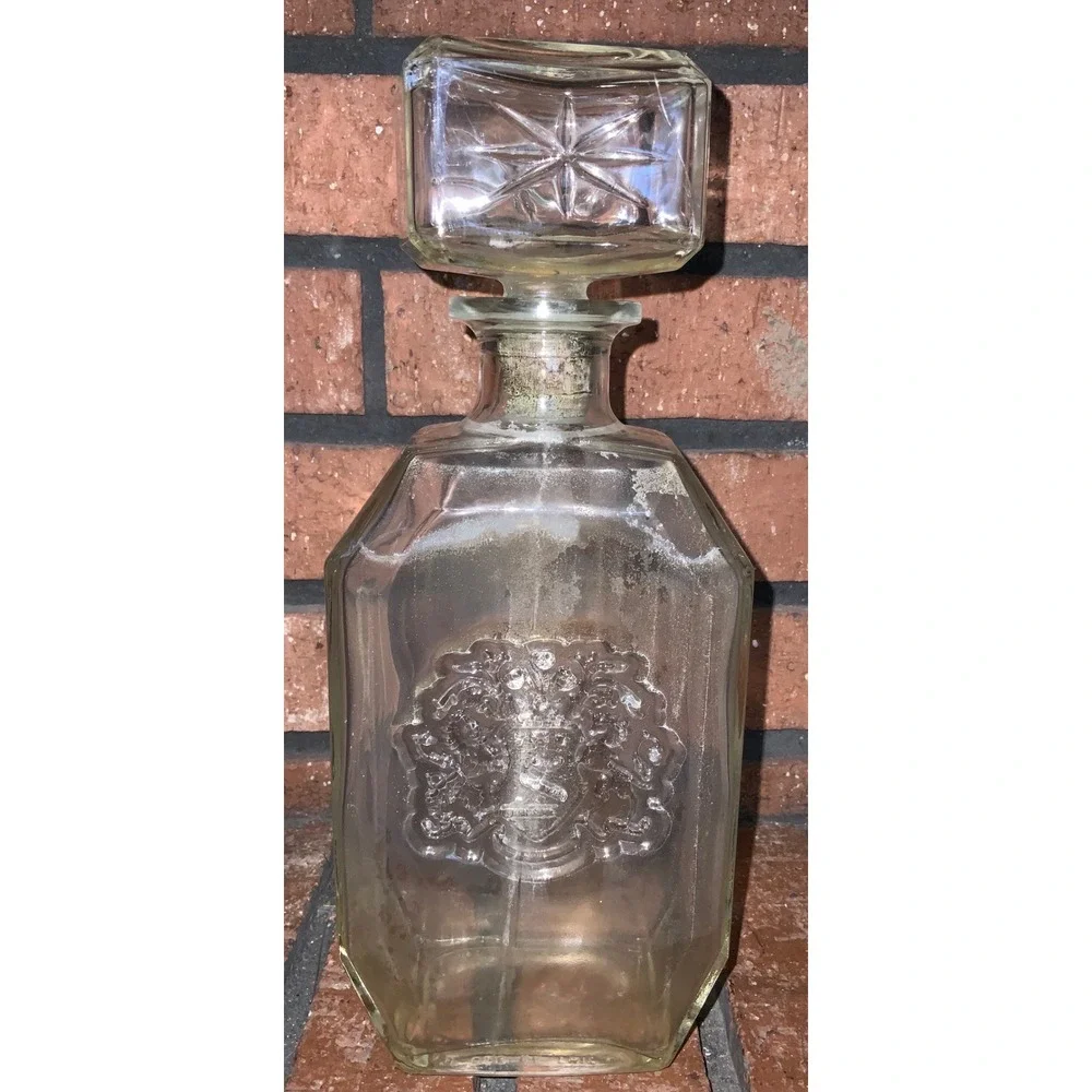 Vintage Octagonal Glass Liquor Decanter Heraldic Crest Starburst Stopper Clear